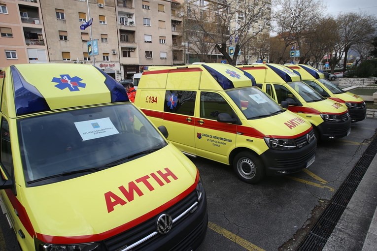 Šef Hitne u Makarskoj upisivao lažne podatke o pacijentu koji je umro