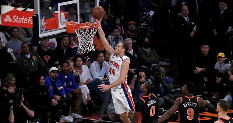 VIDEO Detroit izgubio rekordnu 22. utakmicu zaredom. Bogdanović zabio 17 poena