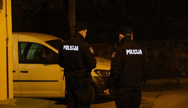 Optužen Makedonac (23) koji je nožem izbo vršnjake u Varaždinu