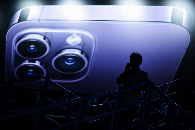 Tata i Intel udružuju snage u proizvodnji čipova u Indiji