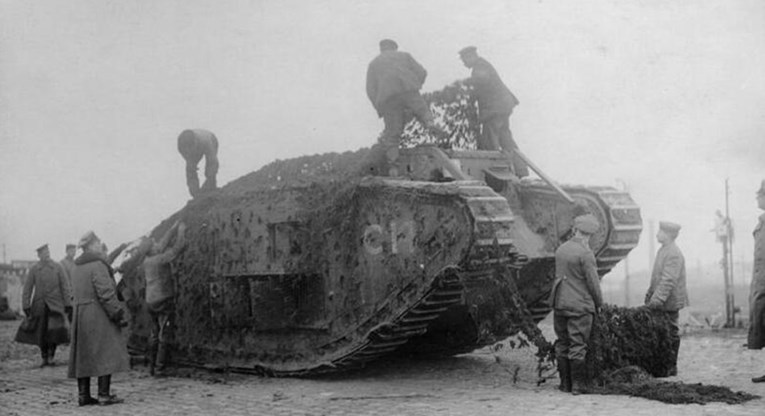 Prva tenkovska bitka u povijesti bila je totalni kaos. Ovako je to izgledalo