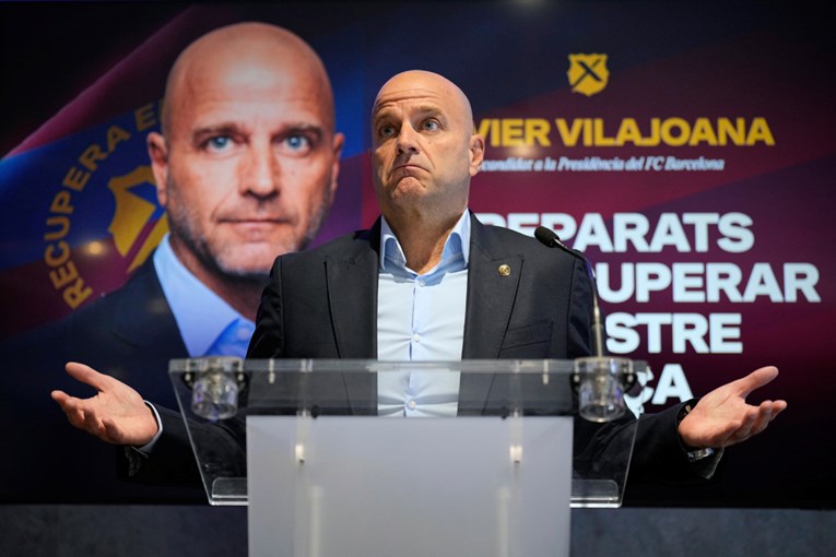 Kandidira se za predsjednika Barce. Želi dovesti Kanea i maknuti zvijezdu