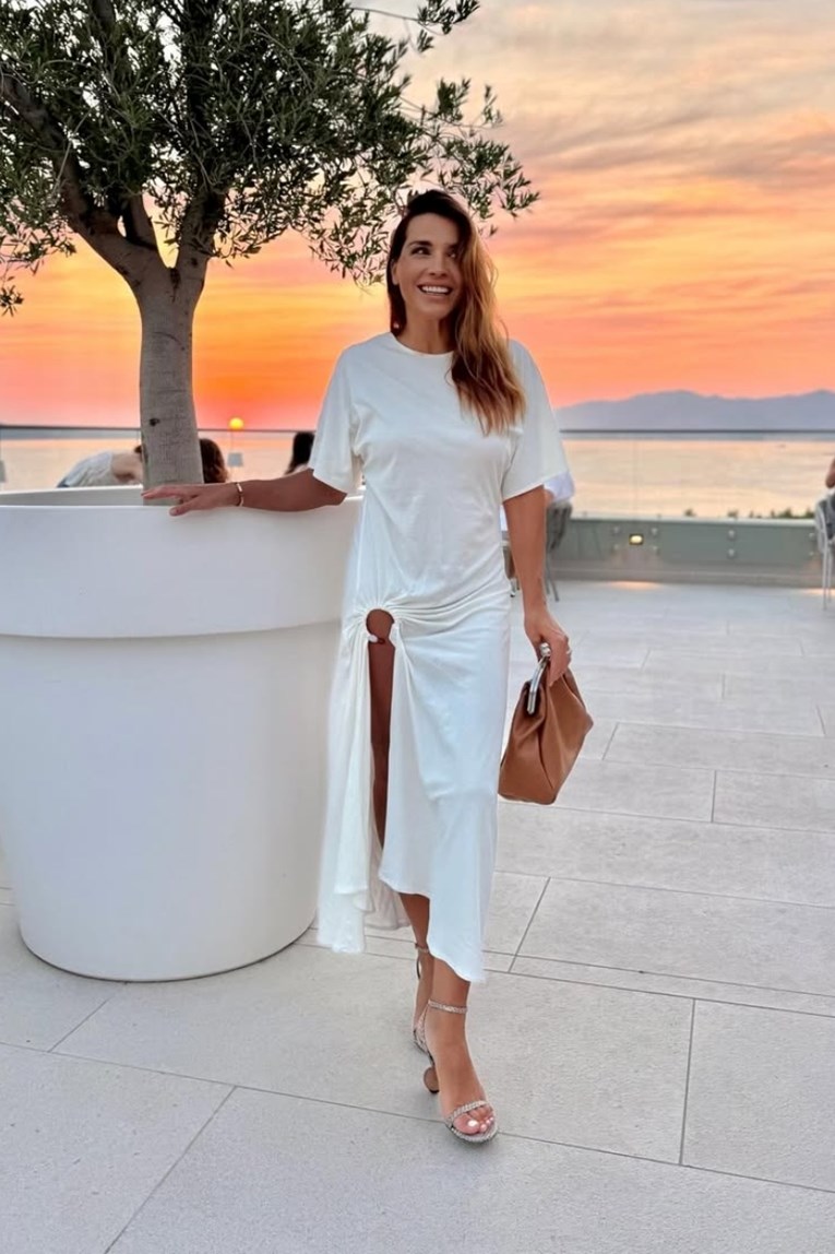 "Spektakularna linija": Marijana Batinić zablistala u H&M haljini od 50 eura