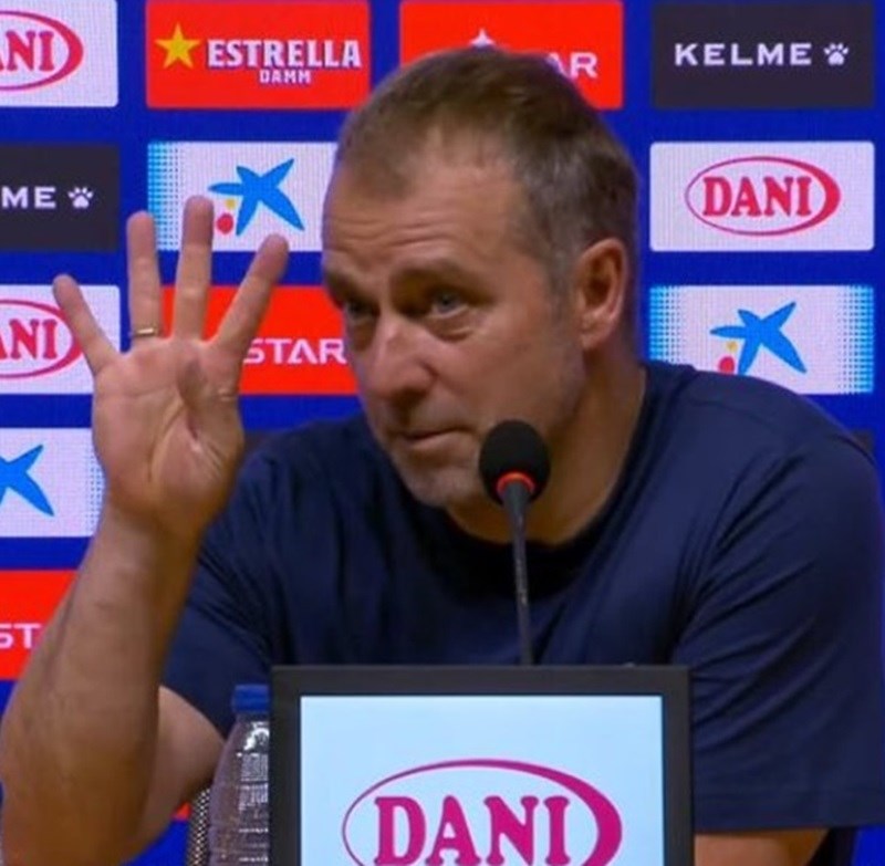 Barca je sva četiri puta pobijedila Real. Flickov gest na presici slavljenika je hit