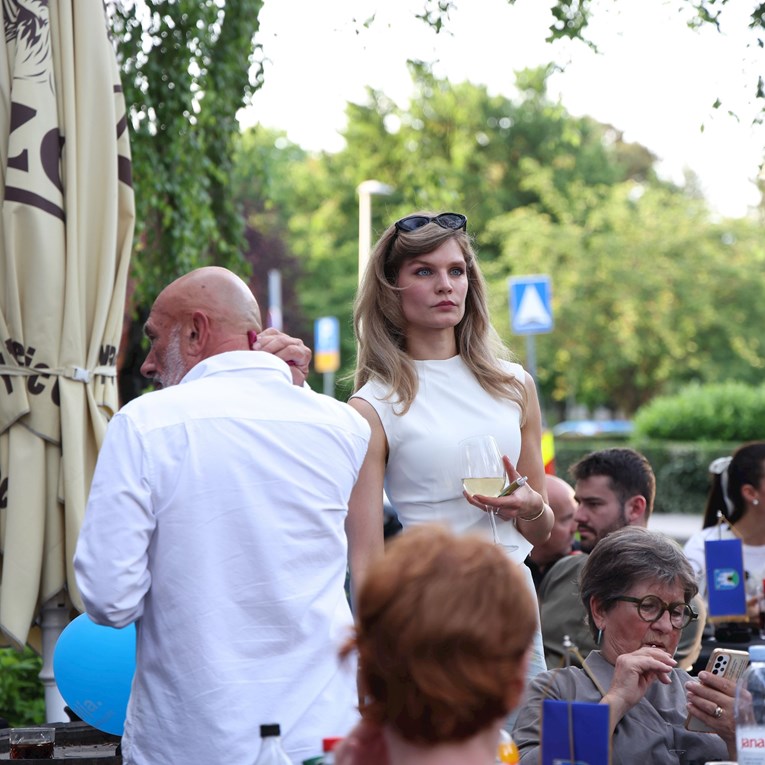 Čehinja Eliška privukla pažnju u stožeru Marije Selak Raspudić