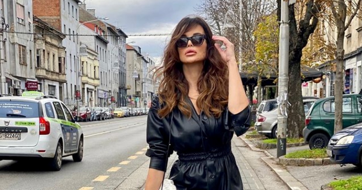 Severina na novoj fotki pokazala čupave štikle, pišu joj: "Tko bi ovo kupio?"