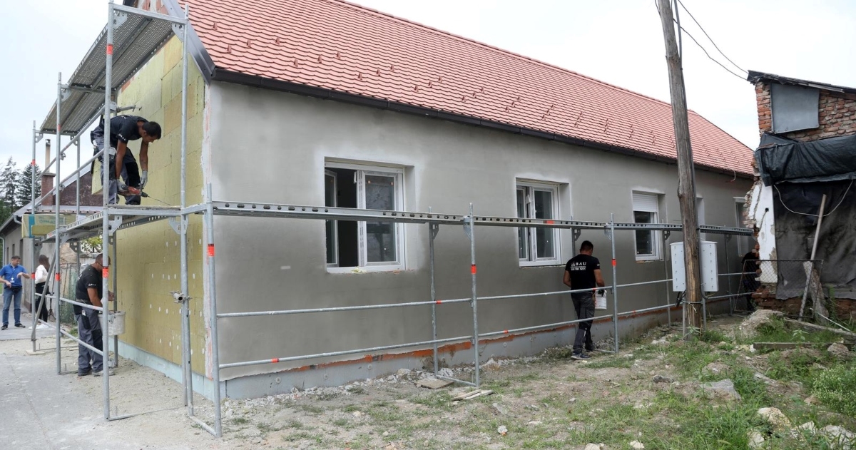 Ministarstvo: Obnovili smo 10.049 privatnih zgrada i kuća