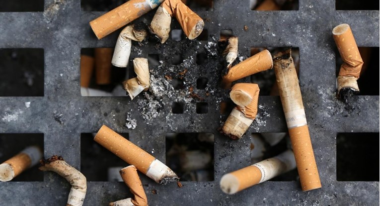 Philip Morris se priprema za postnikotinsko razdoblje, kupuje farmaceutsku tvrtku