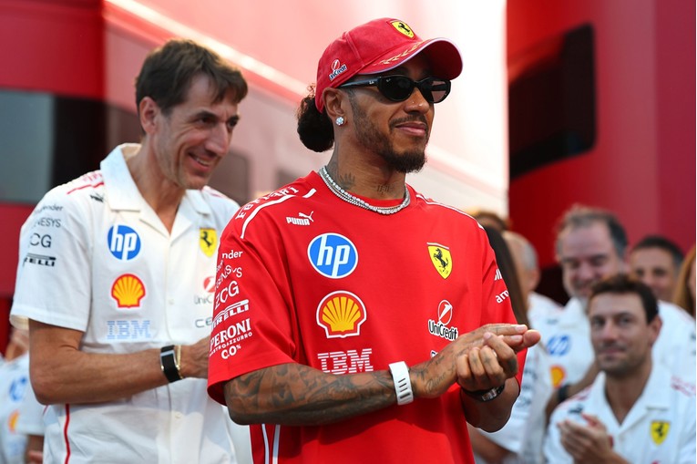 Drama u Ferrariju. Hamilton se oglasio na Instagramu