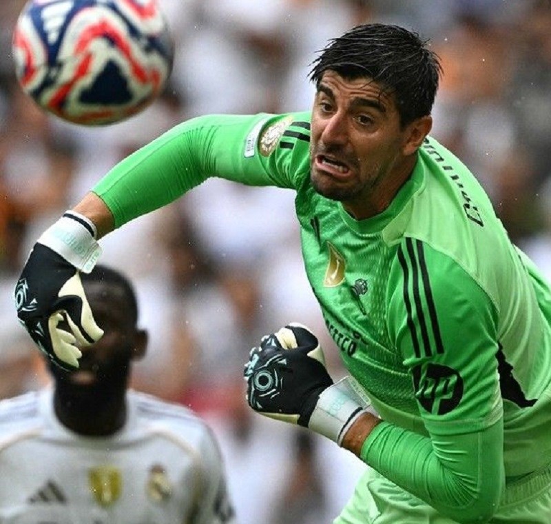VIDEO Courtois žestoko napao kritičare klupskog SP-a. Bio je vulgaran