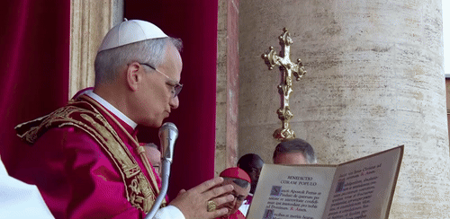 Novi papa održao prvi govor, dao tri jasne naznake kakav će biti. Stižu reakcije