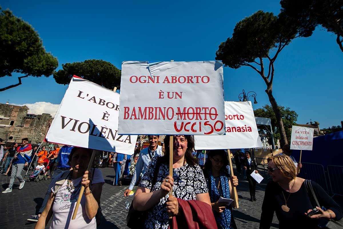 U Italiji je pobačaj legalan, ali i tamo se gotovo svi pozivaju na priziv savjesti