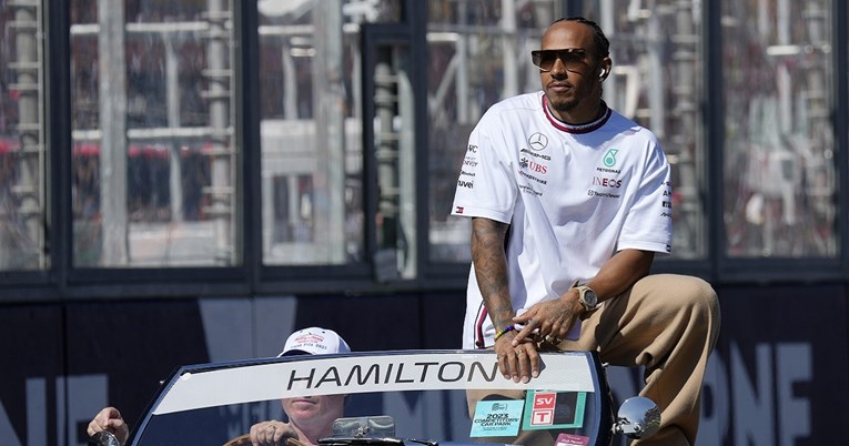 Hamilton prelazi u Ferrari i ruši Schumachera? Talijani imaju dvije opcije