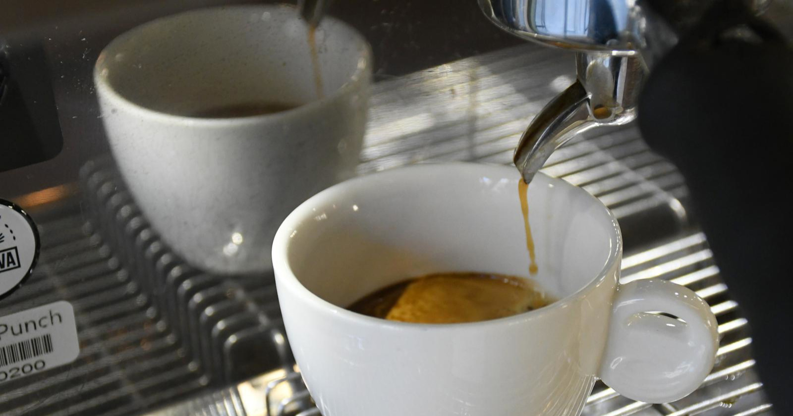 Studija: Kava poboljšava raspoloženje i moć mozga, čak i bez kofeina