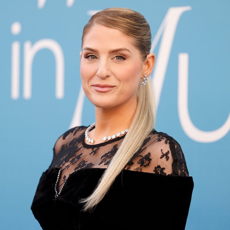 Meghan Trainor privukla poglede na dodjeli nagrada, pojavila se u prozirnoj suknji