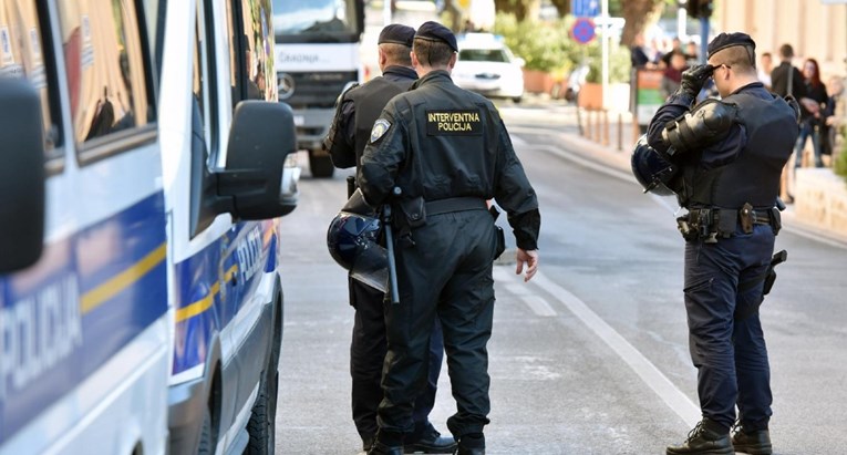 Zadarska policija privela devetoricu navijača na Murvici, deseti je u bijegu