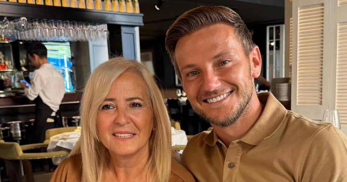 Ivan Rakitić s punicom pozirao u Sevilli, gradu koji naziva svojim domom
