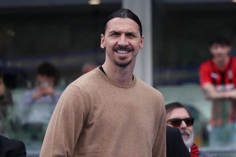 Zlatan Ibrahimović objavio fotografiju bez majice i pokazao tetovaže