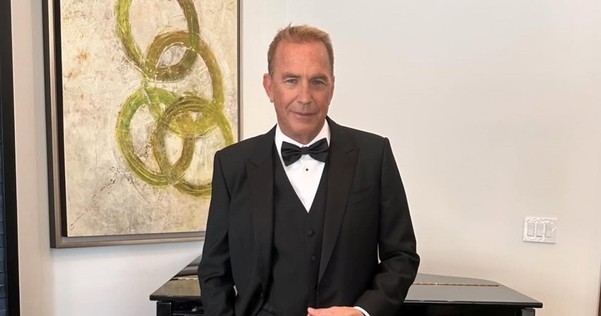 Kevin Costner (70) snimljen u noćnom klubu sa znatno mlađom brinetom