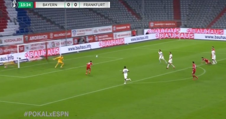 Pogledajte kako je Perišić golom načeo Eintracht, a nije ni trebao započeti utakmicu