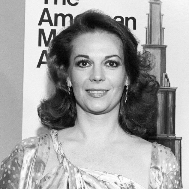 Sestra Natalie Wood tvrdi da je glumicu seksualno zlostavljao Kirk Douglas