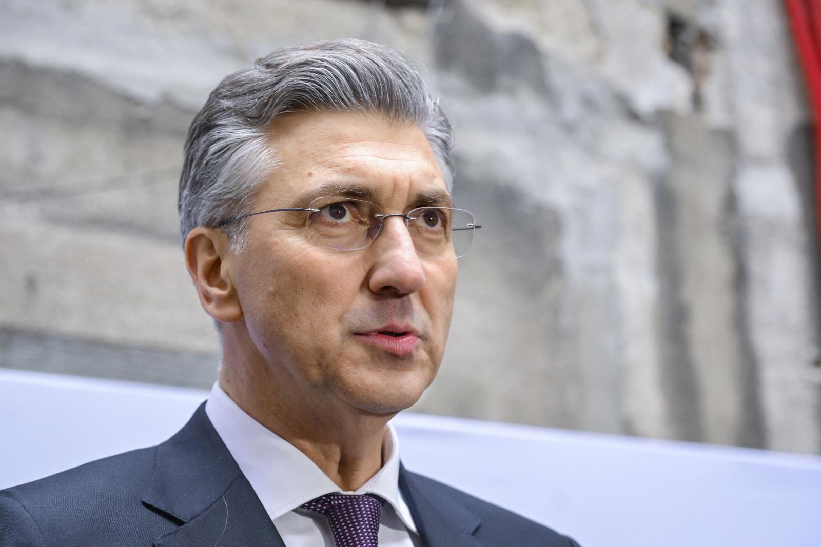 Čuli se Plenković i Milanović. Plenković se obratio javnosti