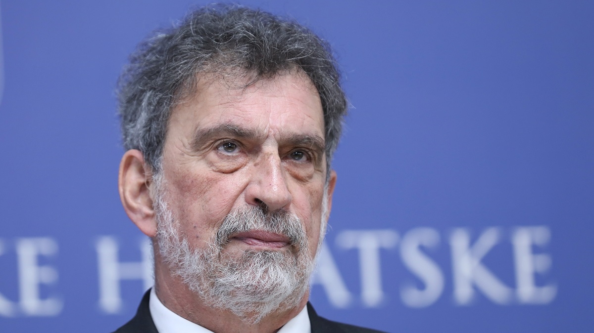 Fuchs: Učenici čine samo 8.7 posto zaraženih