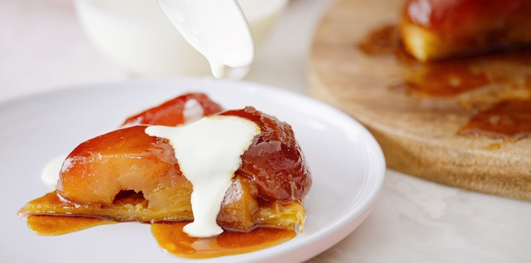 VIDEO Novi trend: Tarte tatin veličine (par) zalogaja, evo kako ga napraviti