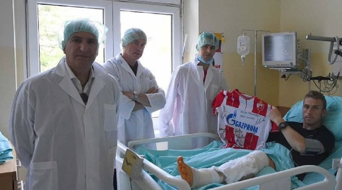 Zvezda igraču kojemu je na Marakani slomljena noga plaća privatni avion
