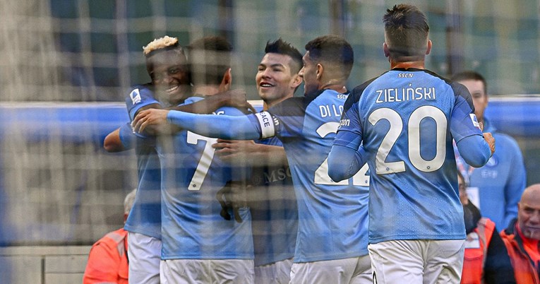 Dominantni Napoli u drami stigao do desete pobjede u nizu
