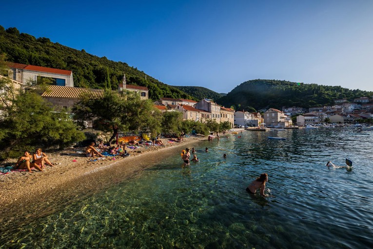 Na samo dvije plaže u Dubrovačko-neretvanskoj županiji kakvoća mora nije izvrsna