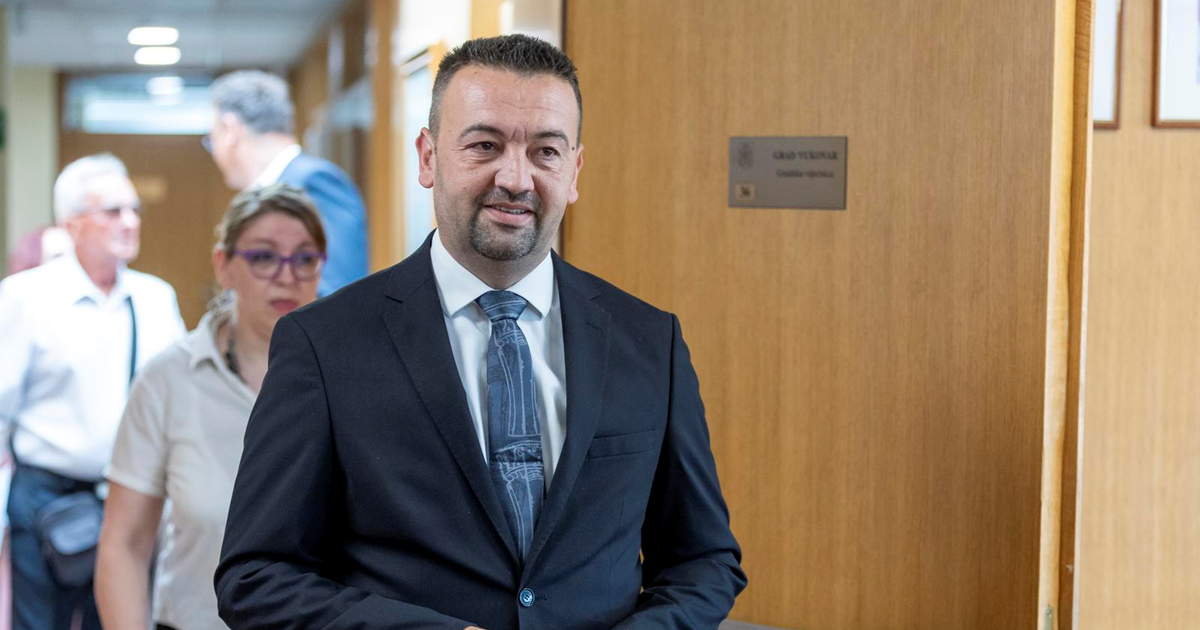 Pavliček: S obzirom da Thompson više nije dobrodošao u Zagrebu, pozivamo ga u Vukovar