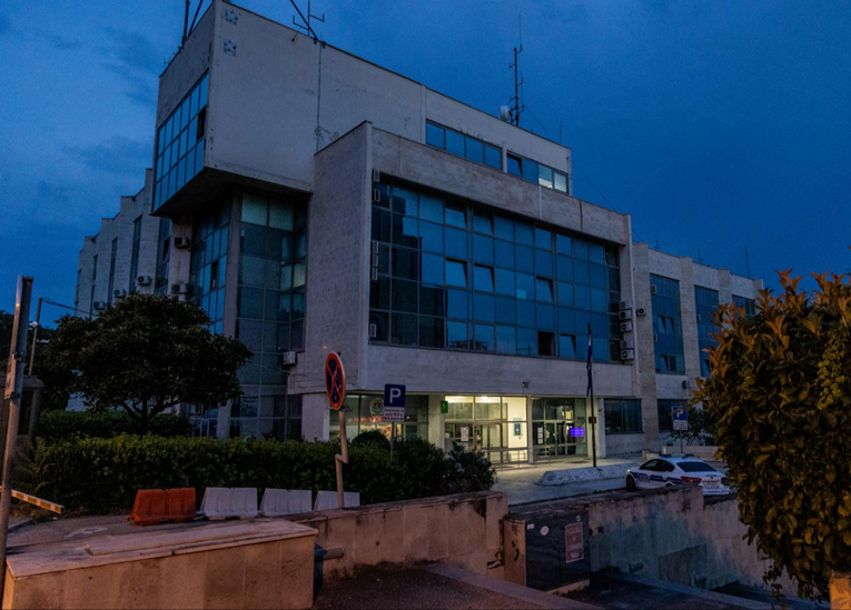 Splitski napadač (18) ima psihičke probleme. Policajac je bio slučajna žrtva?