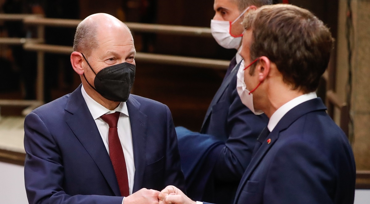 Macron nakon pobjede prvo razgovarao s njemačkim kancelarom