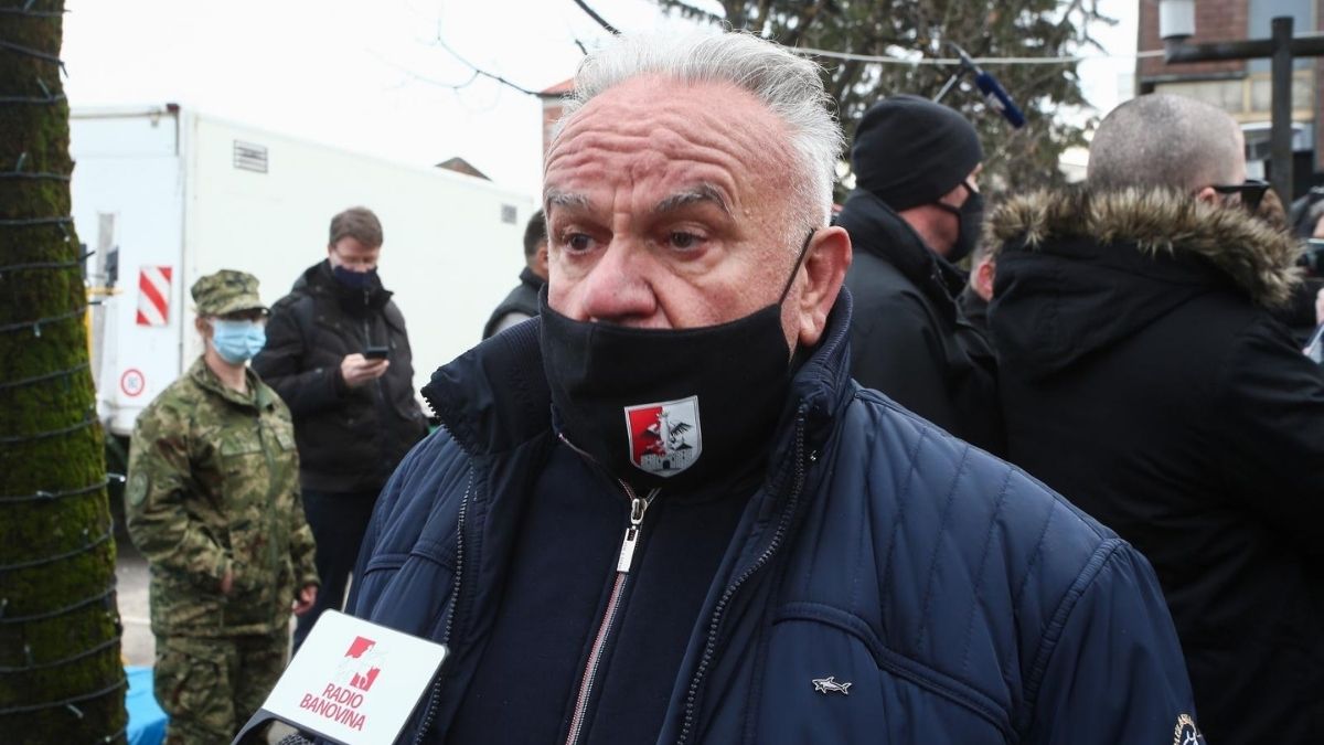 Dumbović za evakuaciju Petrinje: "Ljudi, ne možete biti ispred kuća više ni sekunde"