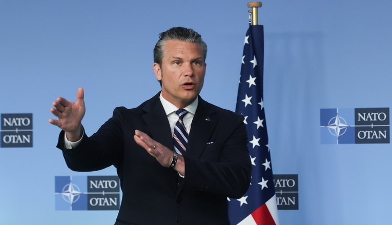 Hegseth u Bruxellesu napao NATO saveznike: "Postupili ste sramotno"