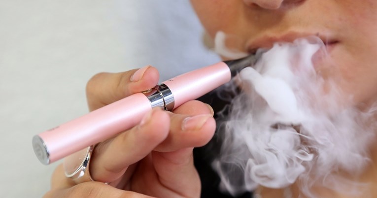 WHO upozorava na opasnost e-cigareta za zdravlje i traži stroge propise