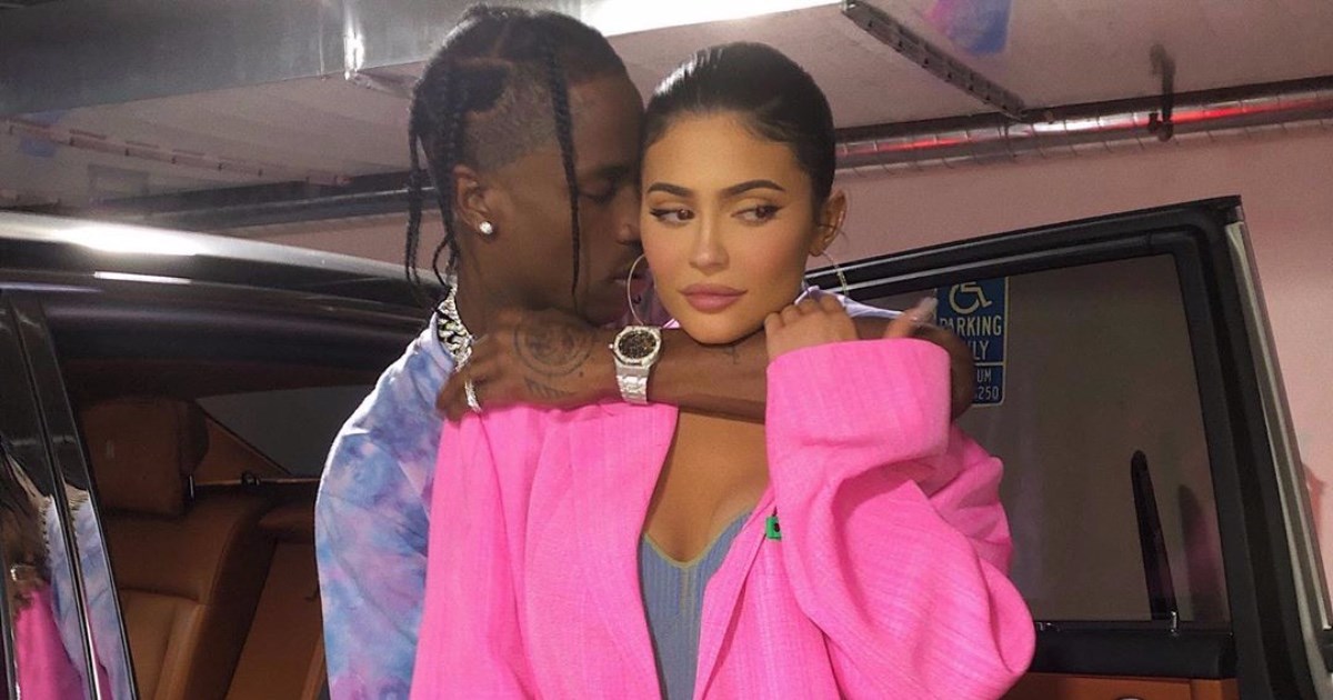 Kylie Jenner i Travis Scott objavili nikad viđenu snimku s porođaja