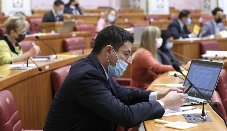 U saboru se svađaju oko Milanovića, murala, Vukovara...