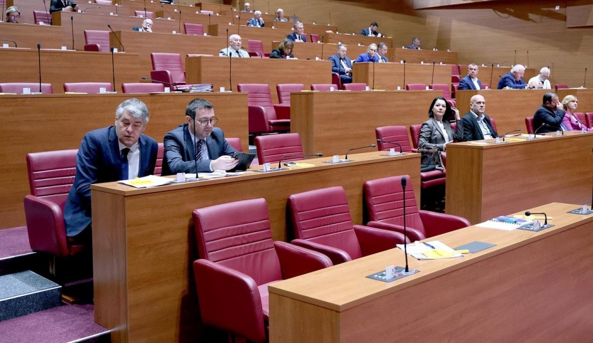 HDZ-ovka: Možemo vrši memoricid i kulturocid