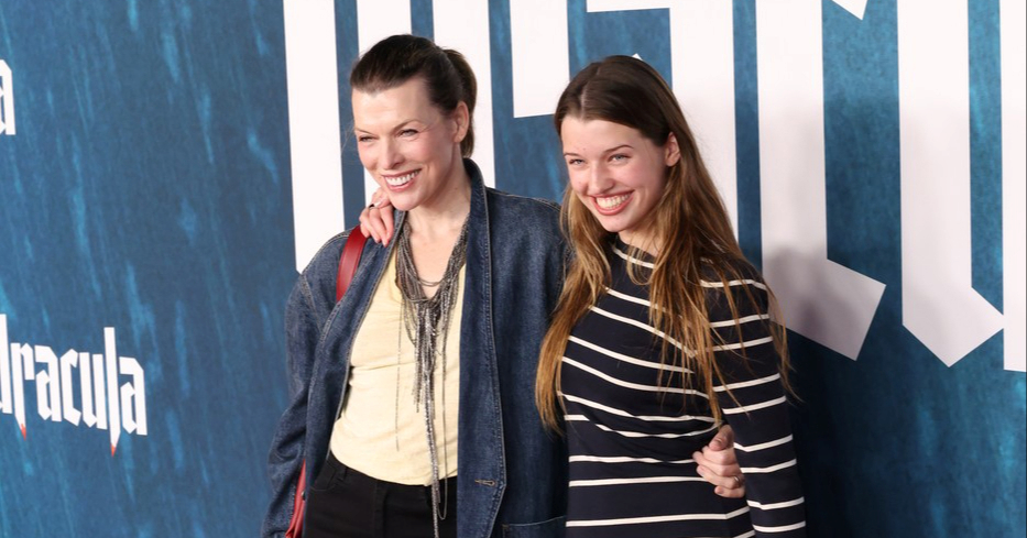 Milla Jovovich i kći Ever ukrale show na crvenom tepihu. Svi komentiraju koliko sliče