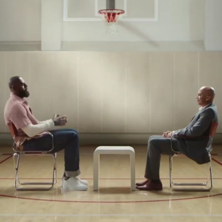 VIDEO LeBron James zagonetnom porukom podigao prašinu. NBA svijet u iščekivanju