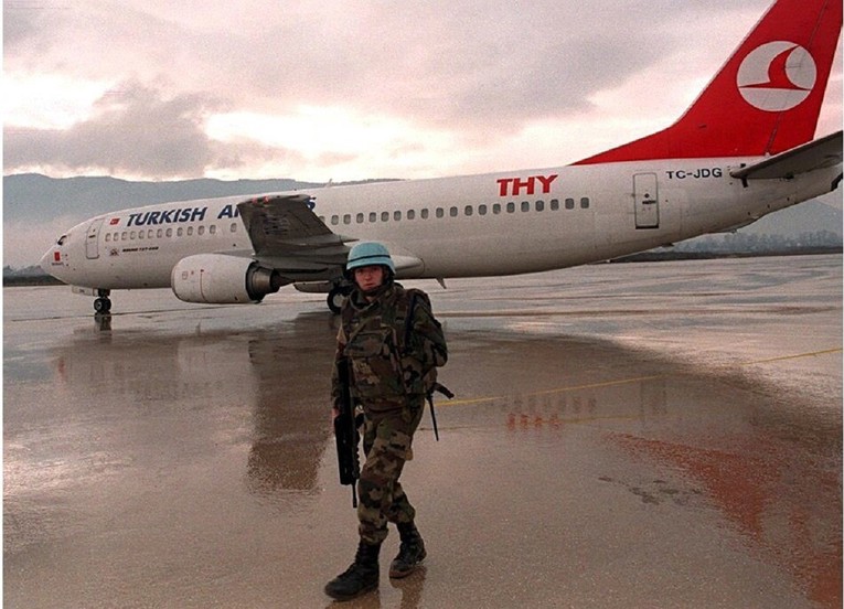 Drama na aerodromu u Sarajevu, Erdoganovi zaštitari napali policiju