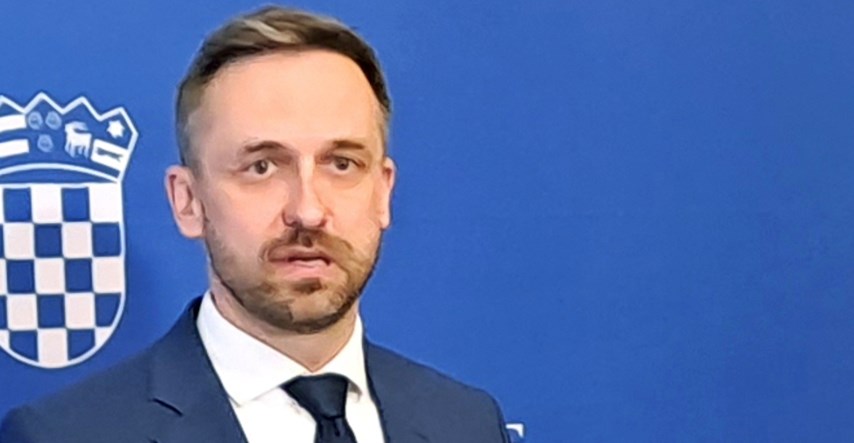 Ministar Piletić: Dižemo satnicu osobnim asistentima za 50 posto