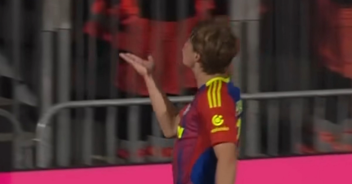 VIDEO Pukštas slao puse navijačima Rijeke nakon gola. Zviždali su mu i vrijeđali ga