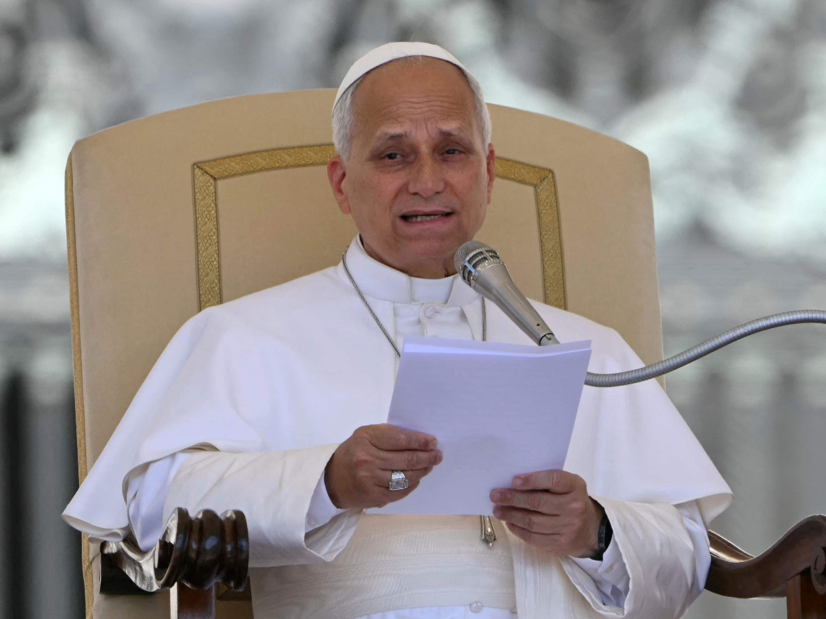 Papa Lav osuđuje svjetske čelnike koji "hrane ratove dok milijuni gladuju"