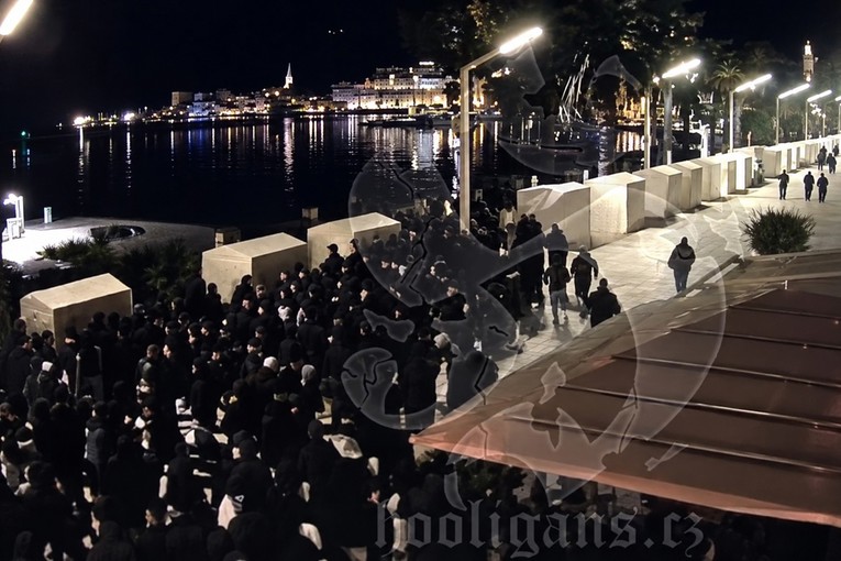 Scene nasilja iz Splita dijele se internetom. O njima piše i Goal