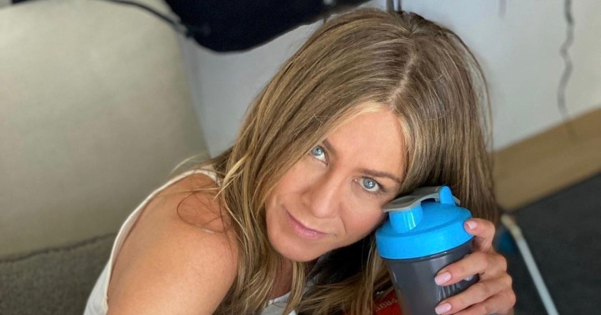 Jennifer Aniston rijetko se viđa u ovakvom izdanju, pozirala bez šminke i frizure