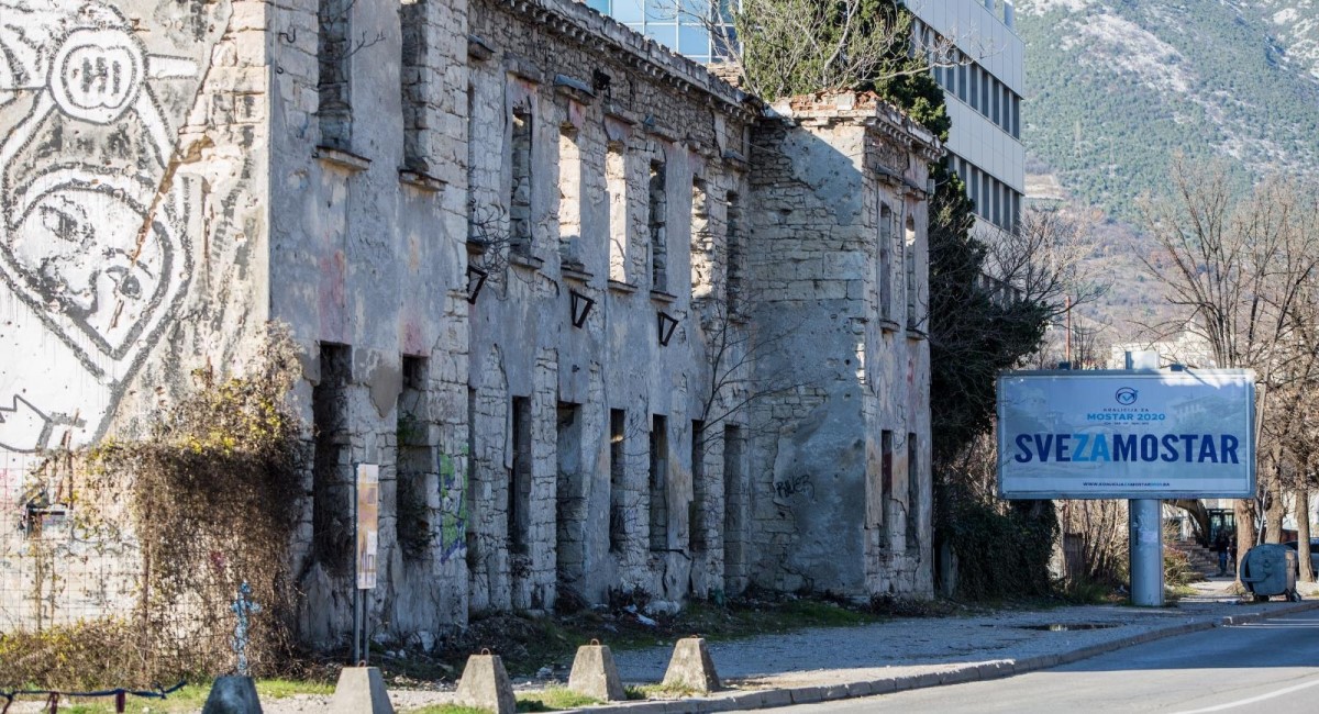 Dvije osobe poginule u frontalnom sudaru kod Mostara