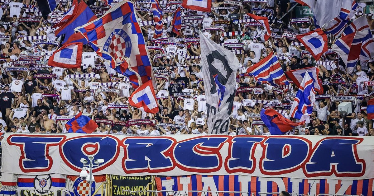 Navijači Hajduka na Fejsu: "Sramota", "Vjerojatno će promašiti i tuš u svlačionici"